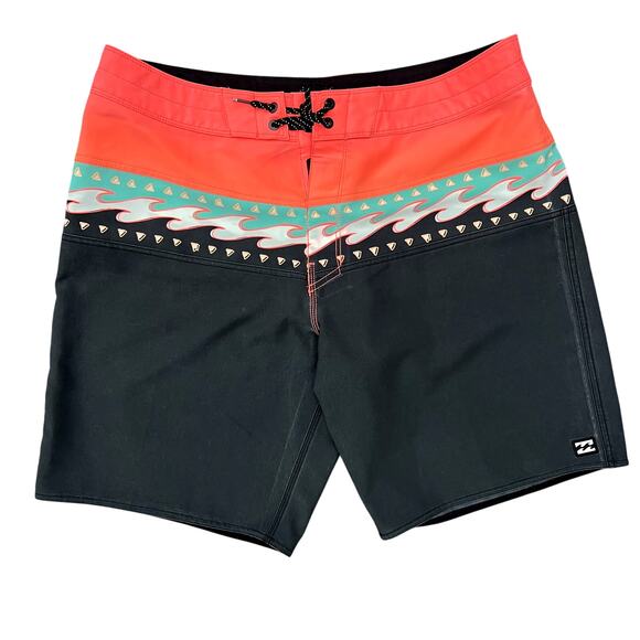 Billabong Other - NWT BIllabong Momentum Pro performance board shorts Size 36